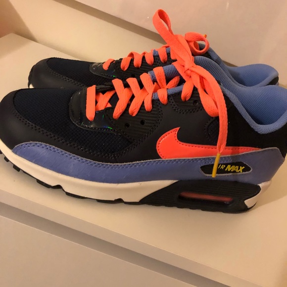 Nike sapatos Air Max 90 Mesh Tamanho 75 Poshmark Nike Max sapatos Air Max Nike 90 Mesh Tamanho 75 Poshmark 0d1697